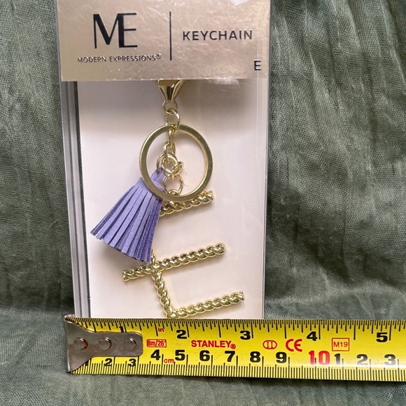 Modern Expressions Letter E Purple Tassel Keychain NIB - Picture 4 of 5
